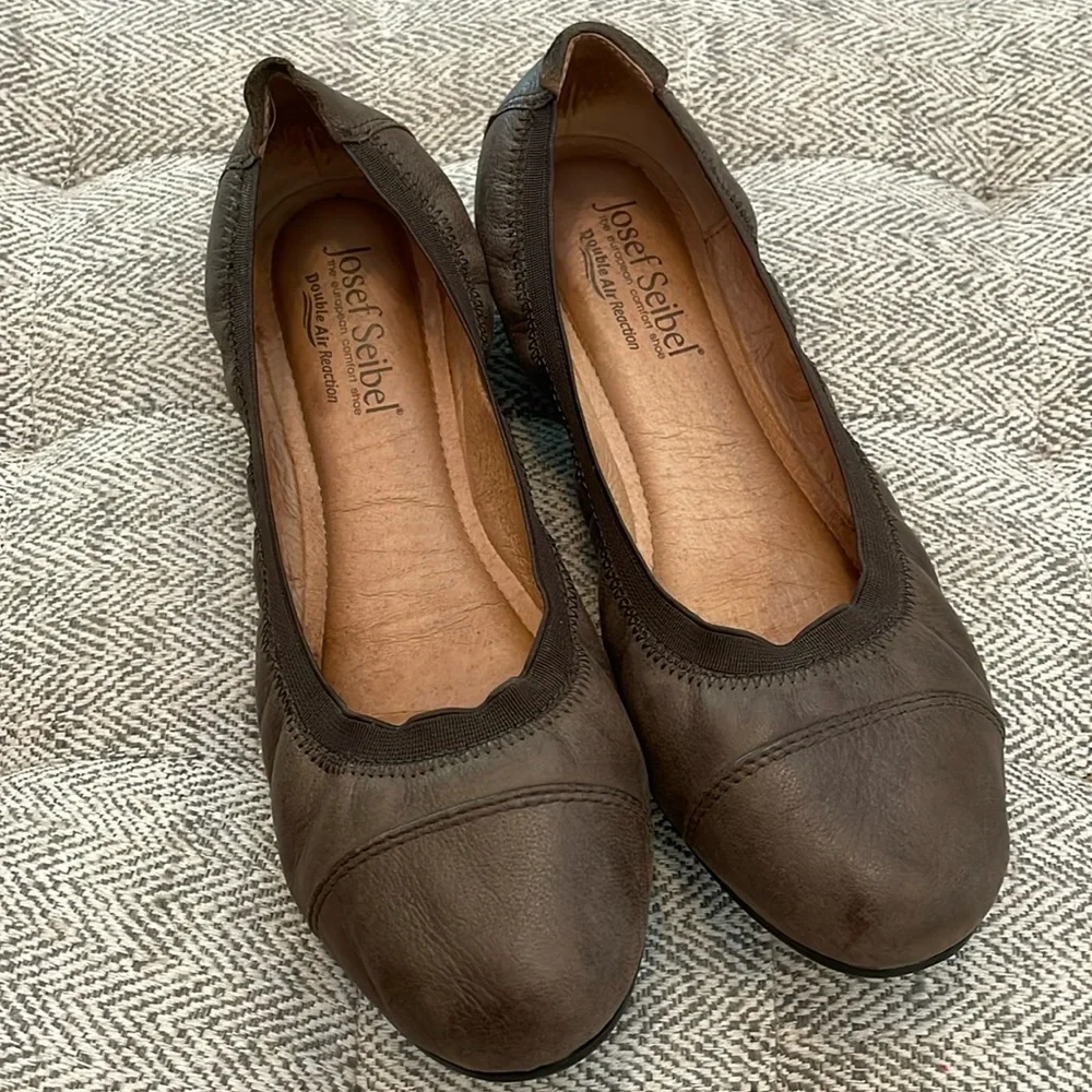 Josef Seibel flats size EU 38